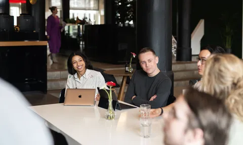 Team-overleg-Hoppinger